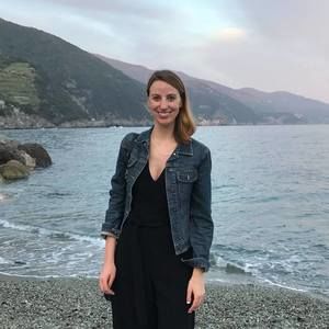 Meet your Posher, Stephanie